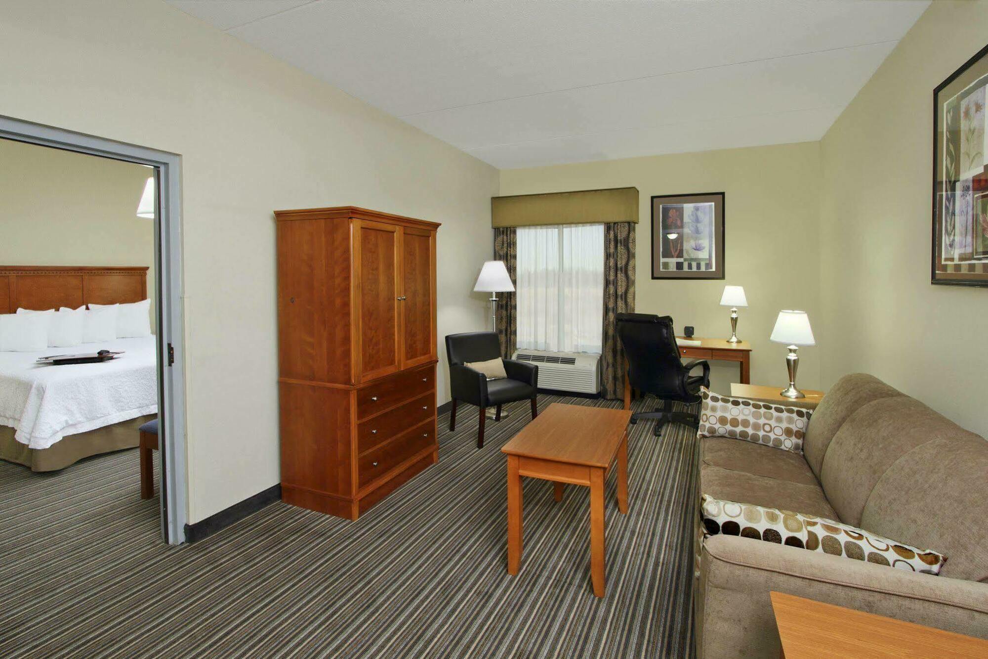 Hampton Inn Ashtabula Austinburg Exterior foto